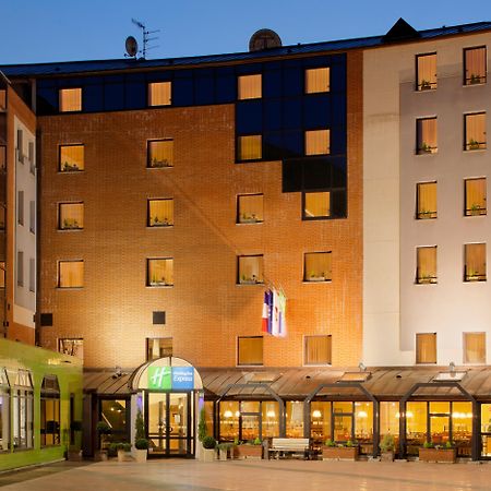 Holiday Inn Express Arras, An Ihg Hotel Exteriér fotografie
