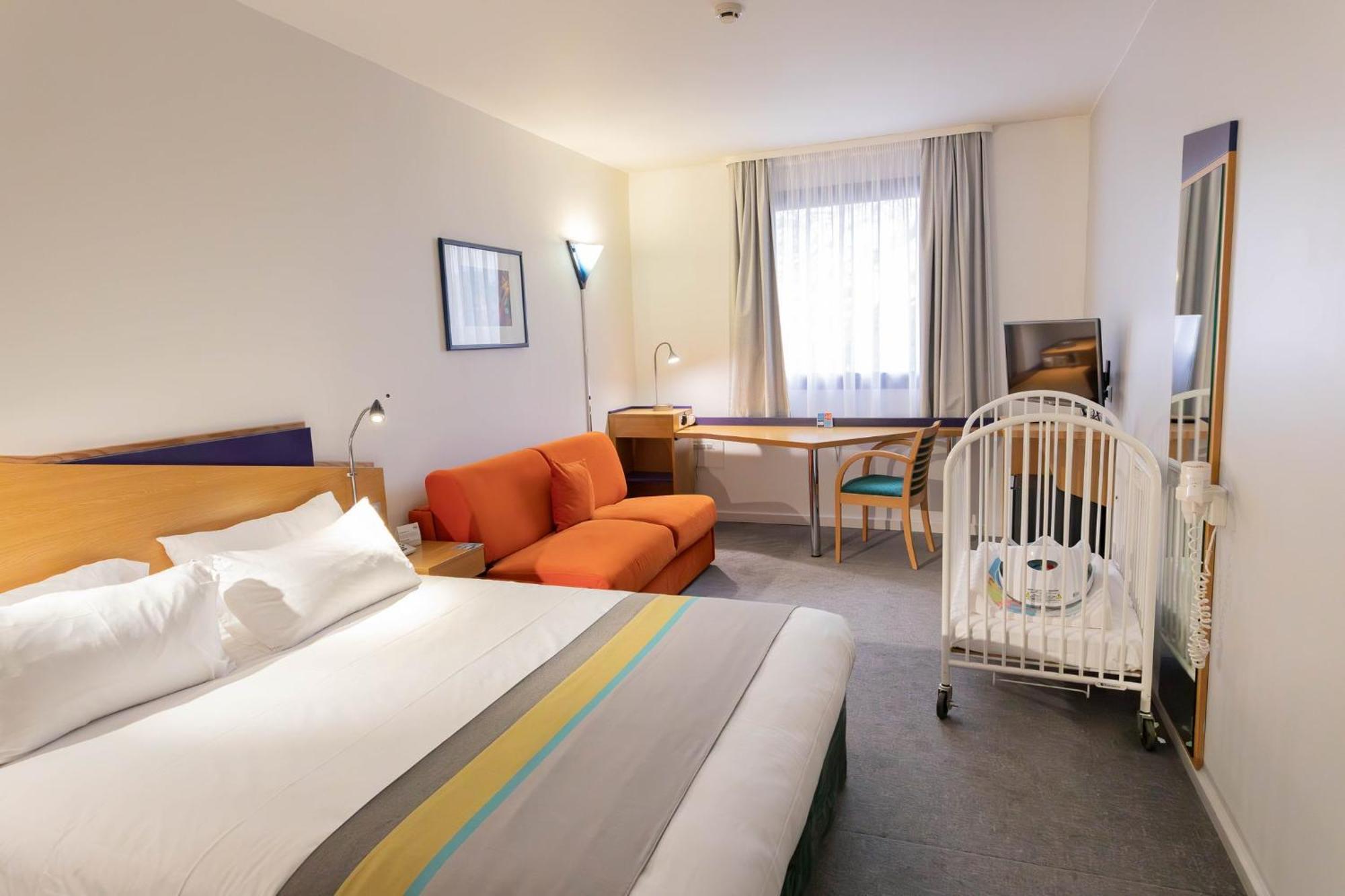 Holiday Inn Express Arras By Ihg Exteriér fotografie